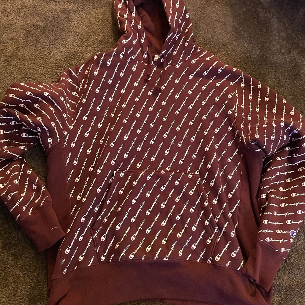 Men’s champion hoodie size XL